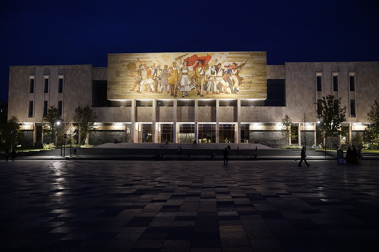 1280px-Museum_Tirana_2018