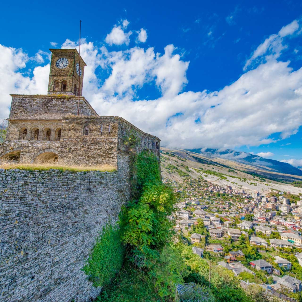 https://tourist-tours-albania.com/wp-content/uploads/2018/09/208-gallery2-Albanian-Castles-Tom-Till-Photography-1280x1280.jpg